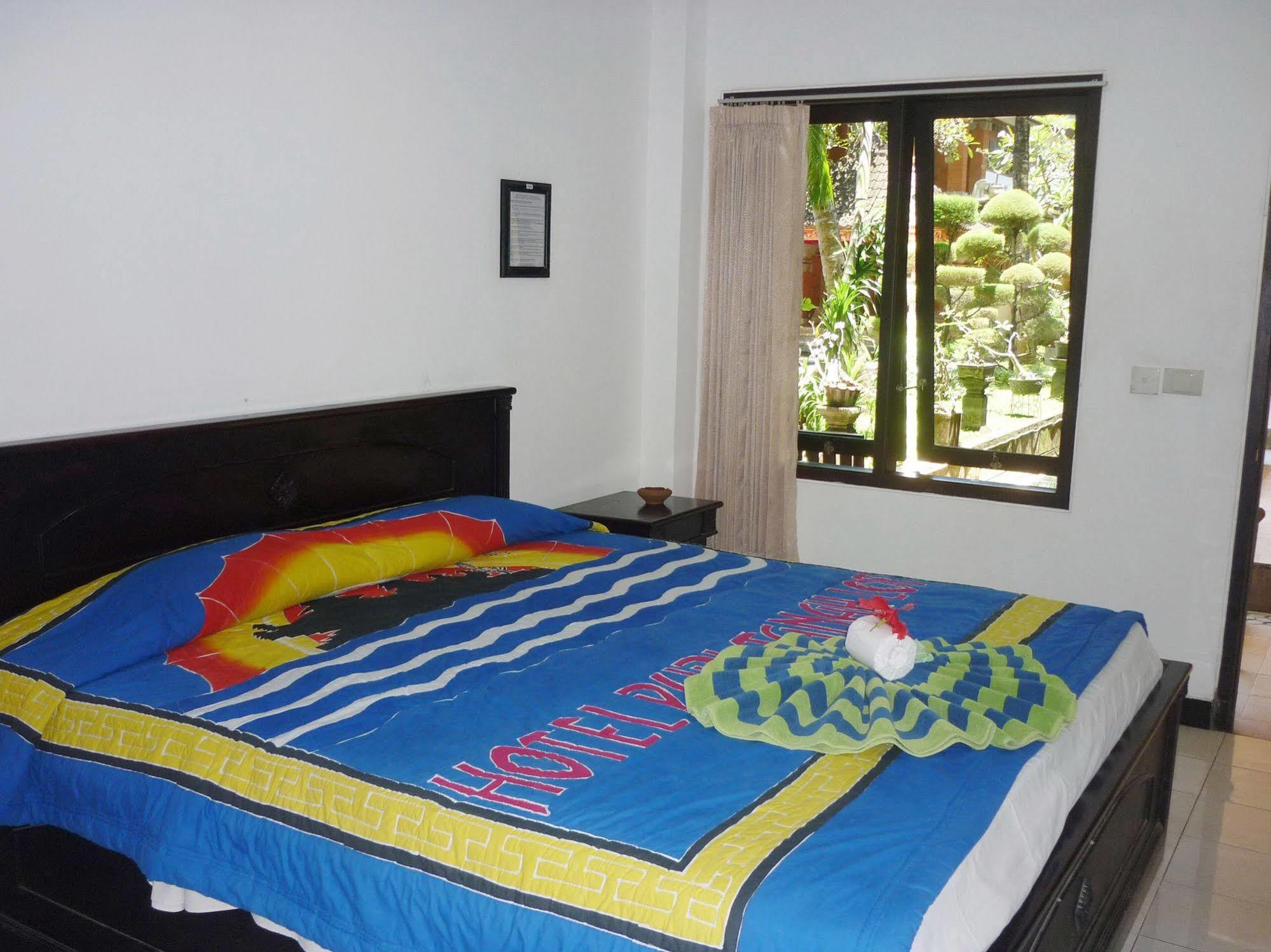 Hotel Puri Tanah Lot Kuta  Exterior photo