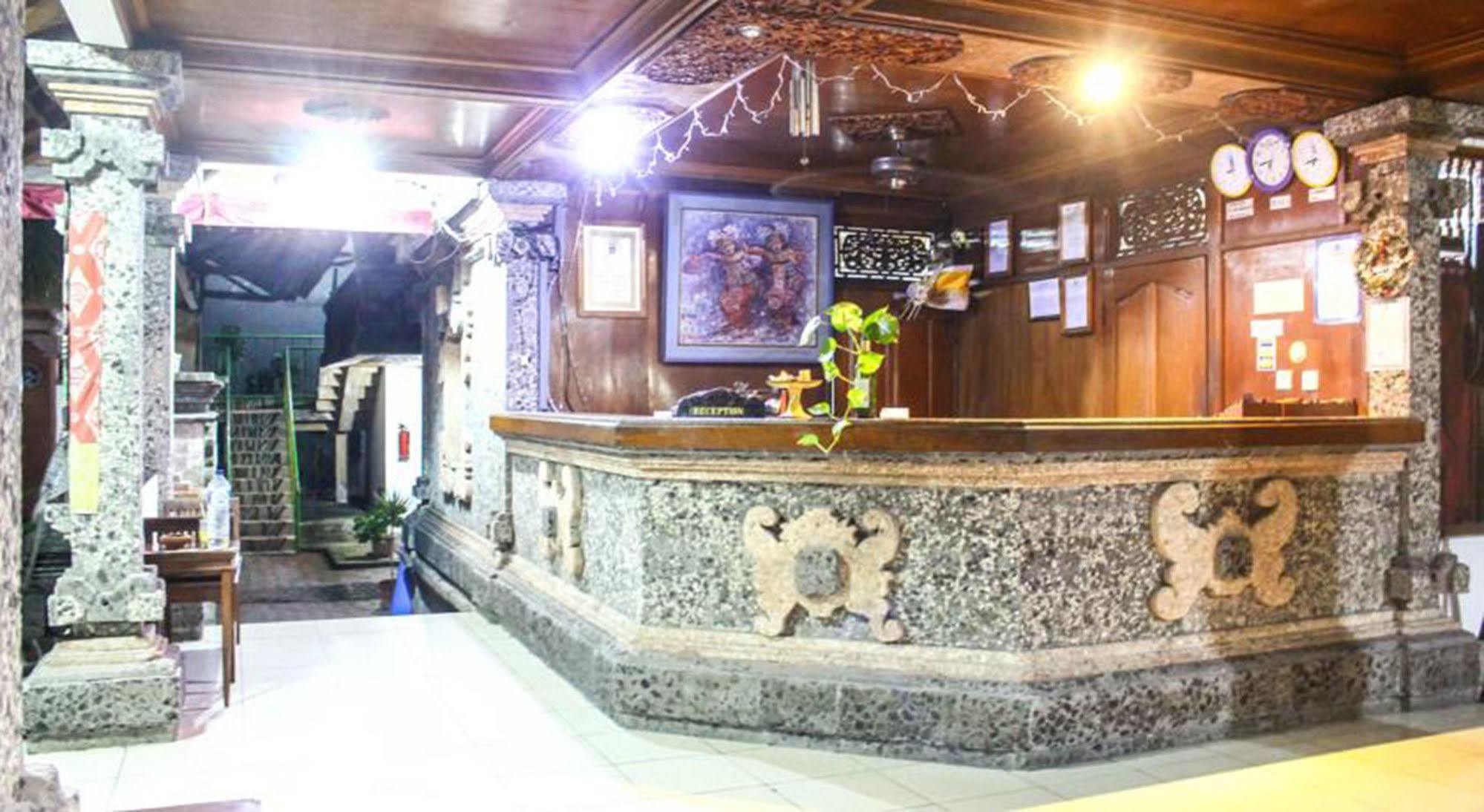 Hotel Puri Tanah Lot Kuta  Exterior photo
